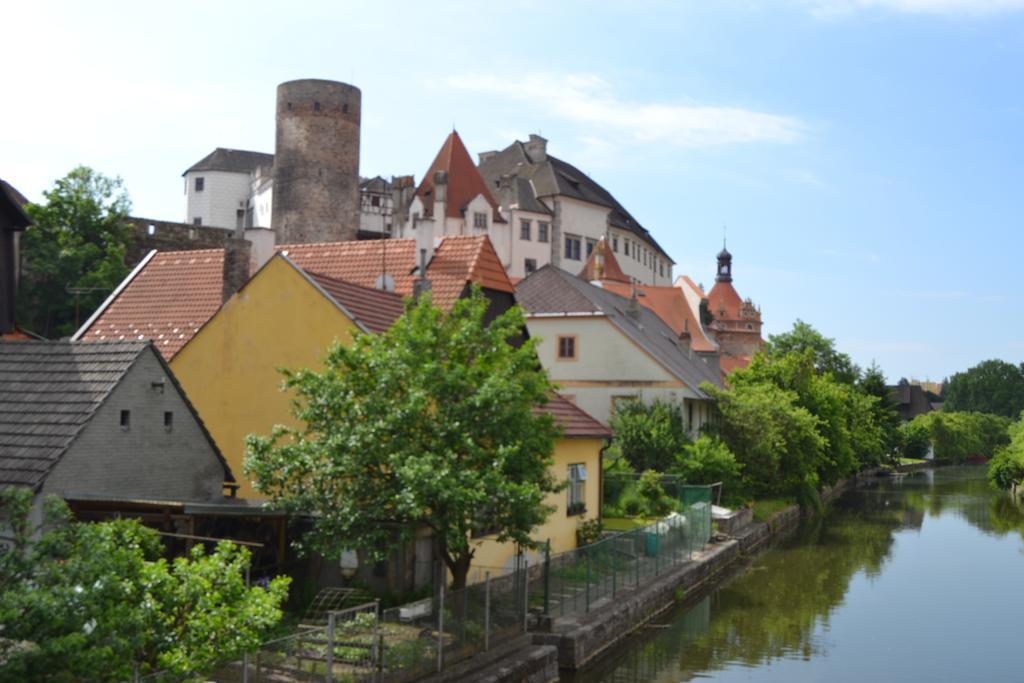 Penzion U Tomase Jindřichŭv Hradec Oda fotoğraf